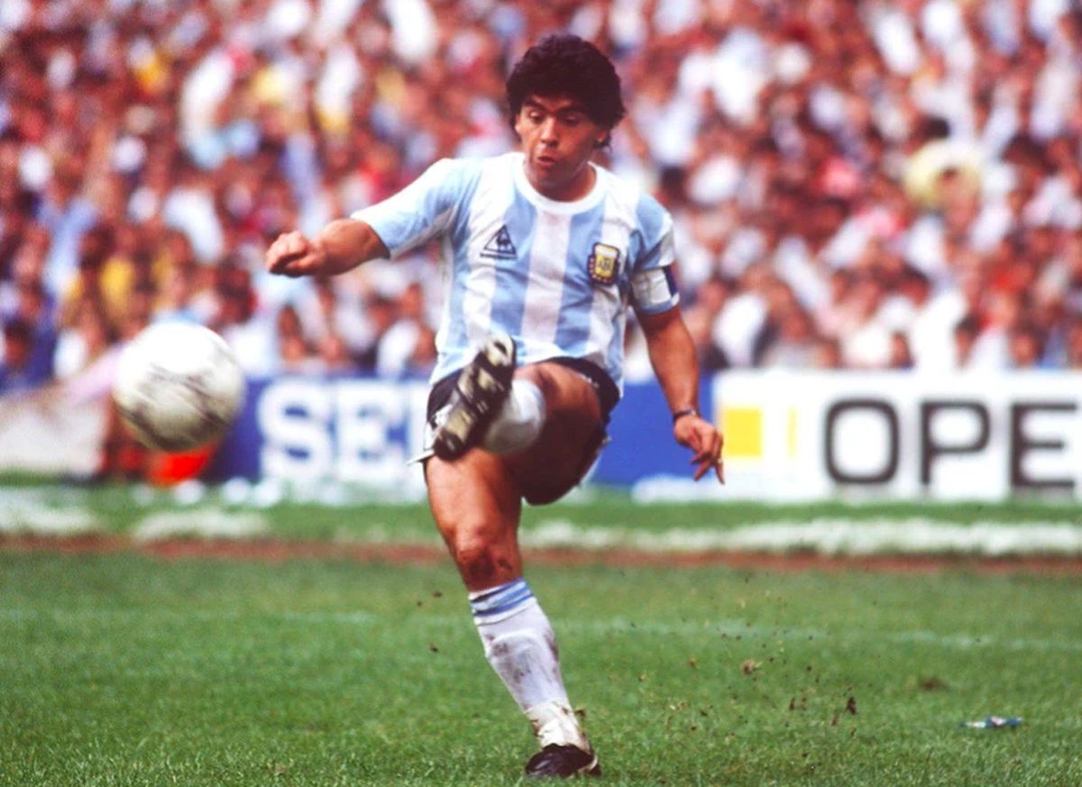 Diego Maradona - Huyền thoại Argentina