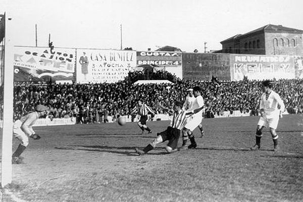 Đội hình vĩ đại của Athletic Bilbao trong những năm 1930