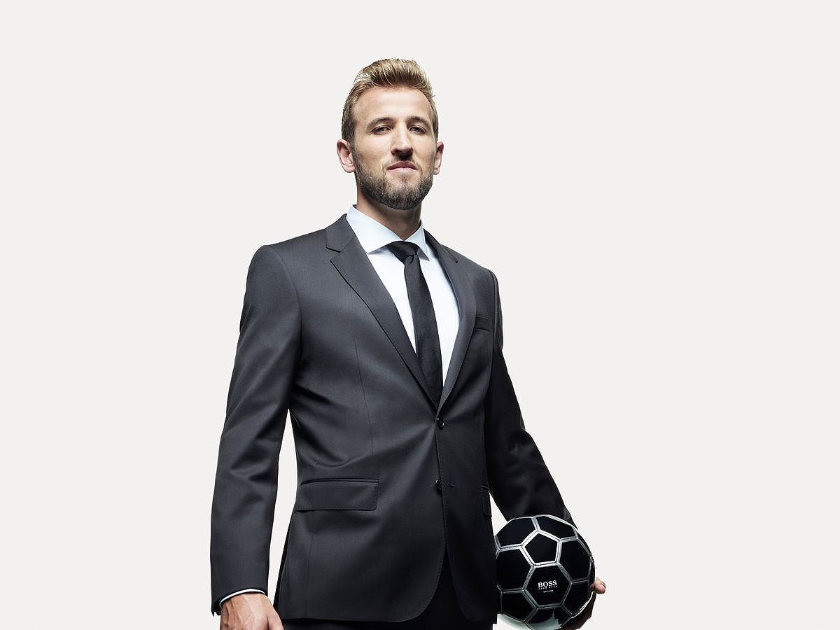 Harry Kane với phong cách lịch lãm