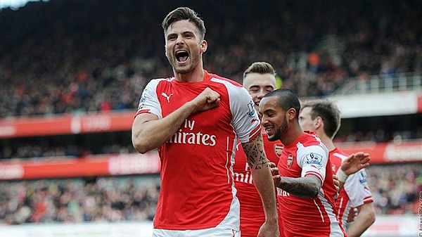 Olivier Giroud với thể hình khỏe khoắn